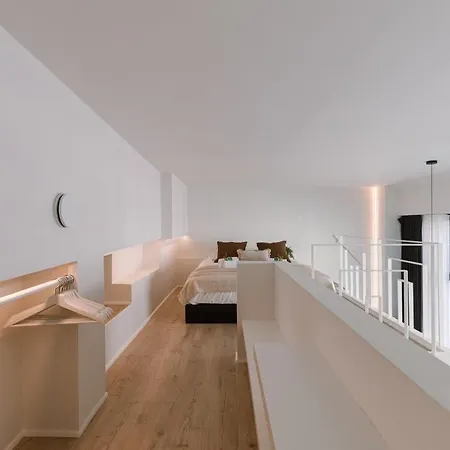 Renovated In The Heart Of * Ghent